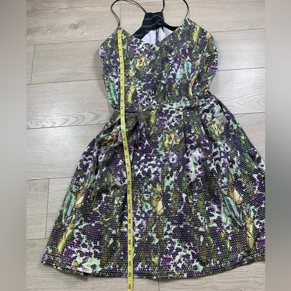 Lululemon City Summer Dress Floral Sport White Multi / Narrow Court Stripe - Picture 13 of 15